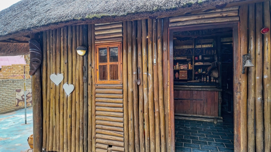 3 Bedroom Property for Sale in Olifantsnek North West